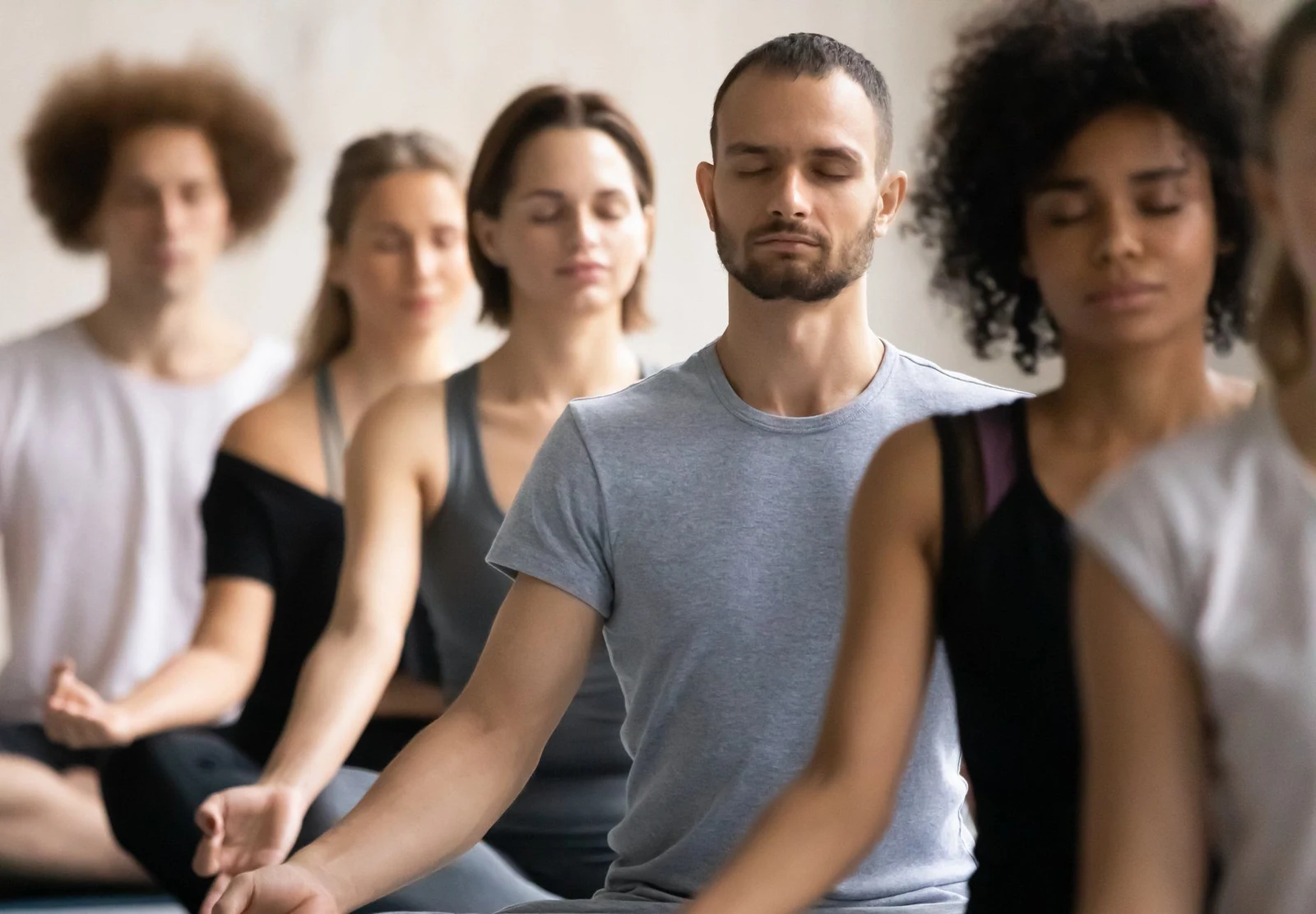 Meditationseffekt spiegelt sich im Haar wider