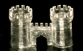 Glas-Gebilde aus dem 3D-Drucker