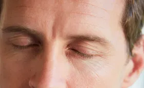 Warum wird es beim Blinzeln nicht dunkel?