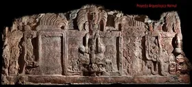 Prachtvoller Maya-Fries entdeckt