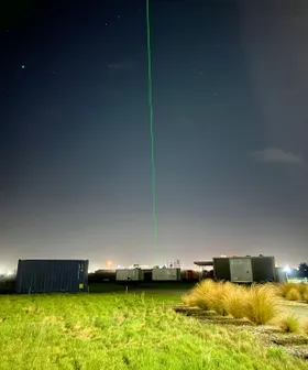 Laser in die Wolken
