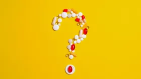 Pantoprazol und andere Säureblocker: Wie sie wirken und wie lange man sie einnehmen kann