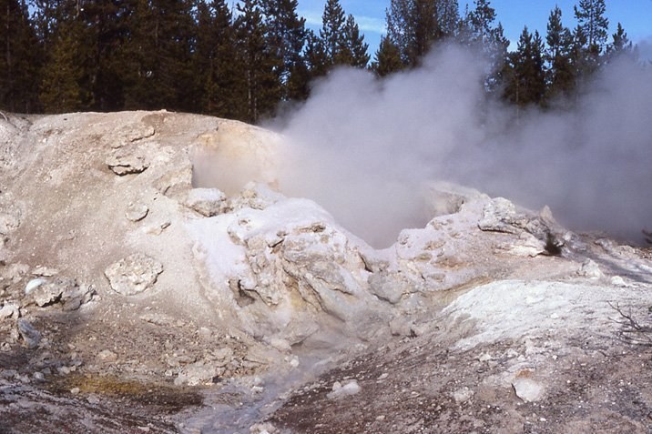 Urzeit-Gas im Yellowstone-Park