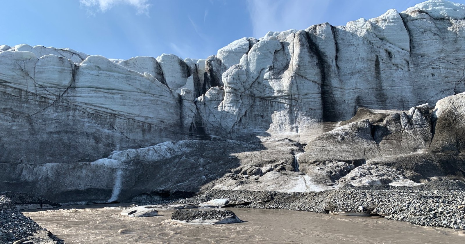 Schmelzende Gletscher setzen uraltes Methan frei