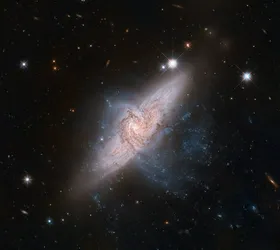 Hubble: Schein-Crash im All