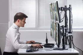 Cyberkrank durch Bildschirmarbeit