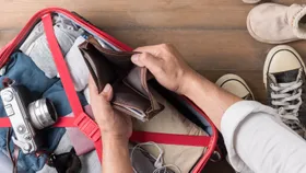 Deutsche verschulden sich durch Urlaub