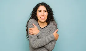 Frieren Frauen doch nicht schneller als Männer?