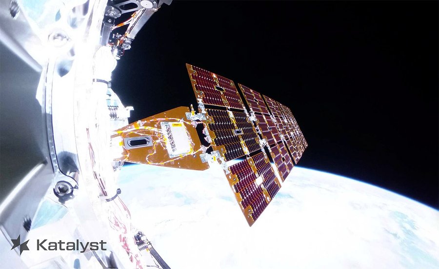 LINK-Satellit