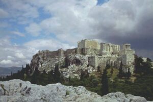 Athen_(Griechenland).
Akropolis.

Blick_vom_Areopag_auf_die_Akropolis.